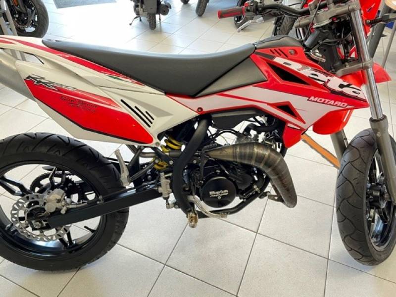 Moto Beta 50RR Motard en parfait état dans votre magasin d'Ollioules