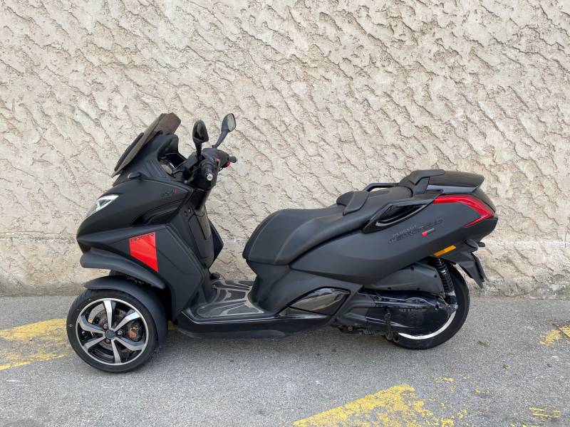 Scooter 3 roues Peugeot METROPOLIS 400 RXR ABS à Ollioules