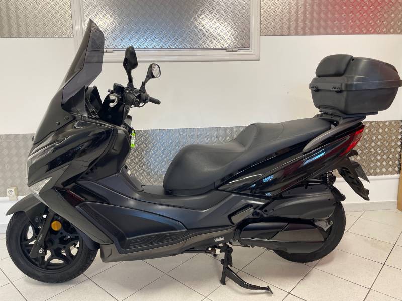 Scooter occasion à Bandol Kymco X town 300 à La seyne sur mer