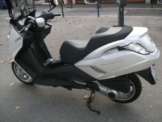 Peugeot Satelis 2 Premium 125