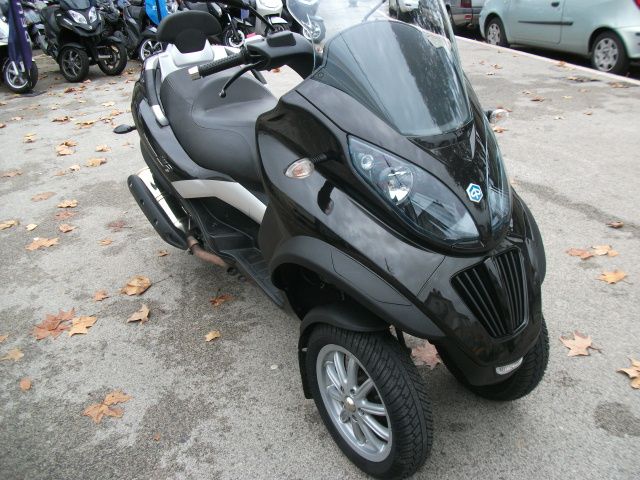 Piaggio MP3 400 Ltd