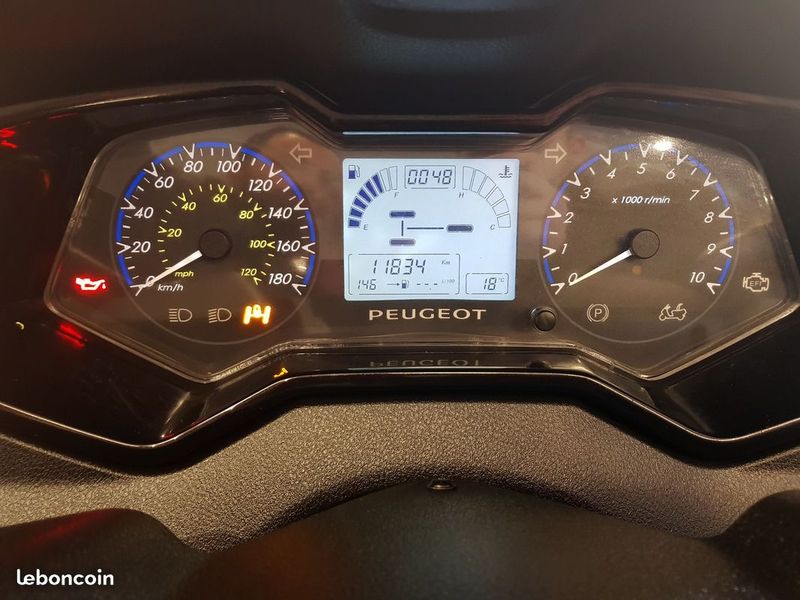 Scooter 3 roues d'occasion Peugeot Métropolis 400 RS