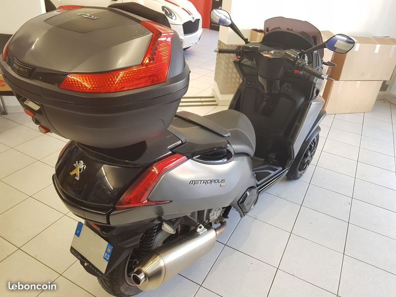 Scooter 3 roues d'occasion Peugeot Métropolis 400 RS
