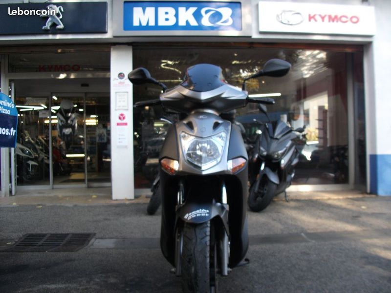 Kymco Agility 125 city 16p