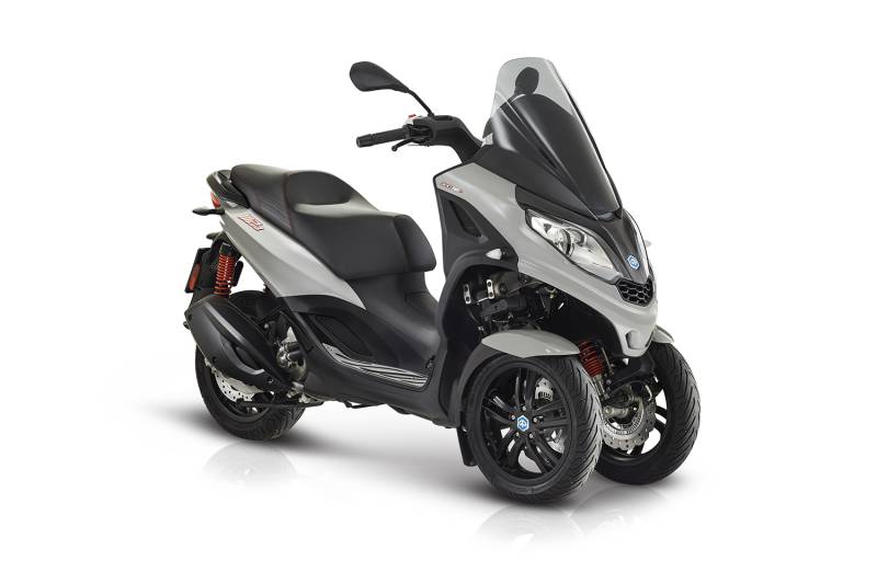 Vente scooter 3 roues neuf à Sanary sur mer