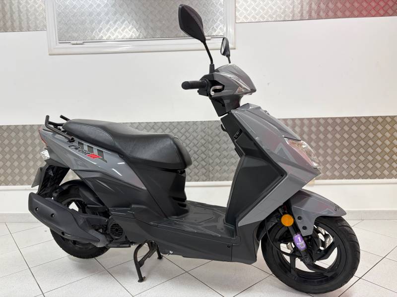 Scooter occasion 50cc à Six fours les plages dans le Var