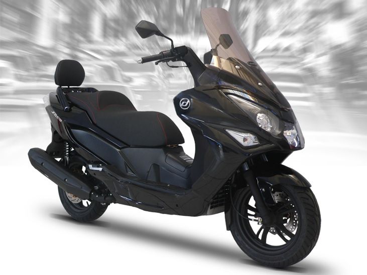 Maxi-Scooter Daelim S300