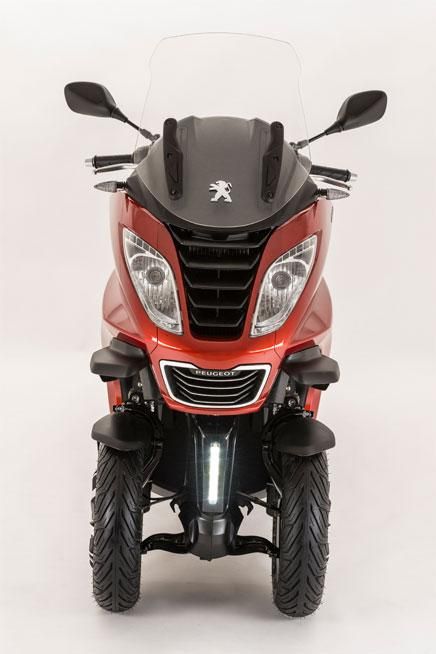 Peugeot Metropolis 12P - Le 3 Roues  Peugeot