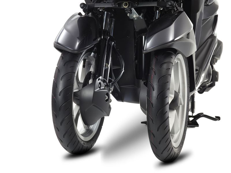 MBK Tryptik - Le Scooter trois roues par MBK !!