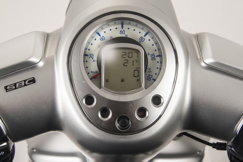 vente scooter neuf peugeot django 50 à sanary sur mer 