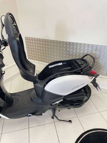 Scooter Sym Mio 50 i d'occasion à la Seyne sur mer